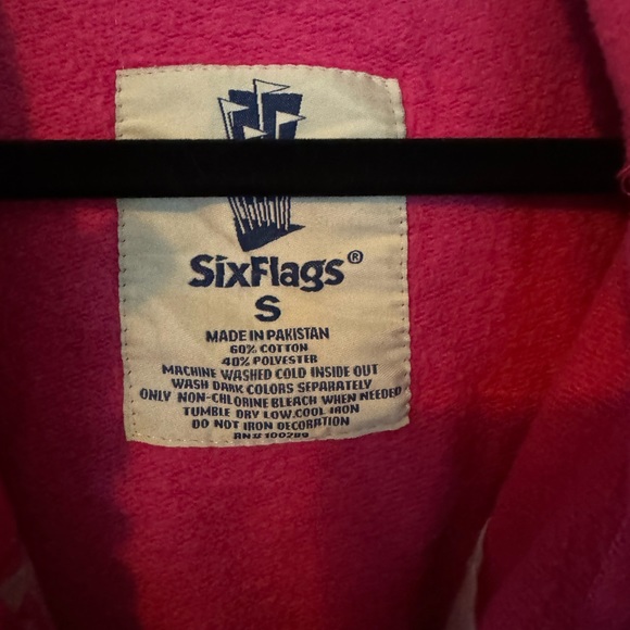 Six Flags Magic Mountain Zip Up - Picture 4 of 4